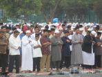 salat-idul-adha-di-stadion-mandala-krida-yogyakarta-selasa-2182018.jpg