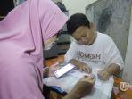 siswa-belajar-dari-rumah-didampingi-orangtua-f.jpg