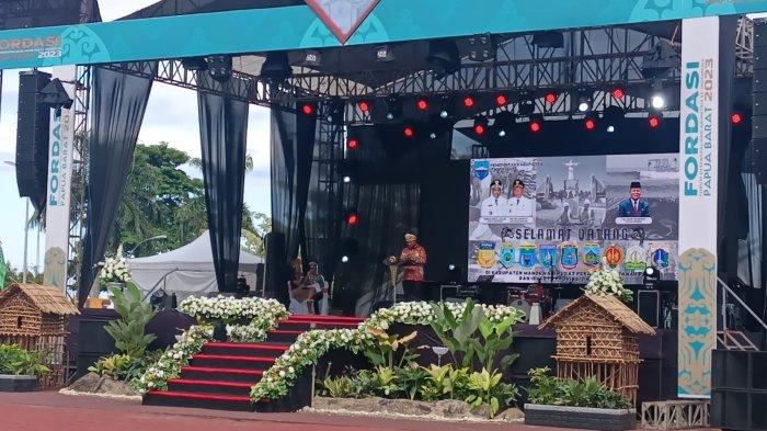 Bupati Manokwari Ajak Tamu Fordasi Berkunjung ke Pulau Mansinam