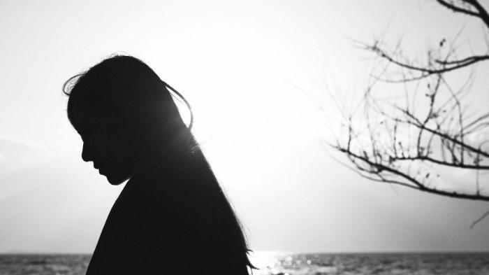 ZODIAK - Ilustrasi wanita yang diunggah dari Unsplash.com pada 17 April 2026.