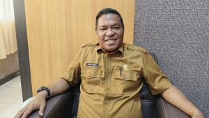Abdul-Razak-Ibrahim-Rengen-di-ruang-kerjanya-Senin-6102025.jpg