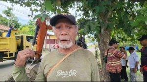 Bernadus-Rumander-Ketua-RT-1RW-1-Kelurahan-Pasir-Putih.jpg