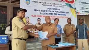 Disdukcapil-Teluk-Bintuni-Papua-Barat-meluncurkan-Buku-Induk-Pokok-Pemakaman.jpg