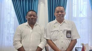 Fatrixs-C-Manufandu-dan-Muhamad-Ikbal-Tahalua.jpg