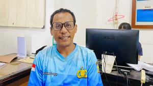 Ipda-Ronnie-Sabandar-saat-diwawancarai-TribunPapuabaratcom-di-ruang-kerjanya.jpg