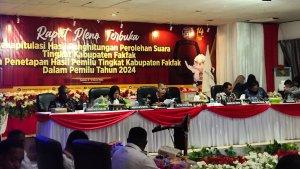 KPU-Kabupaten-Fakfak-telah-menyesahkan-perolehan-suara-pemilihan-DPRD-Fakfak.jpg
