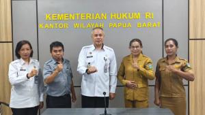 Kanwil-Kemenkum-Pabar-menerima-kunjungan-Pemerintah-Kabupaten-Teluk-Wondama.jpg