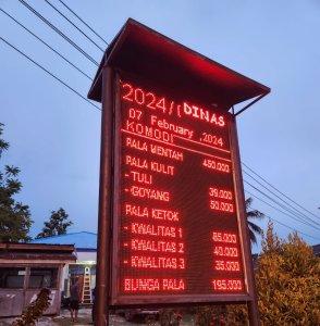 Papan-informasi-harga-pala.jpg