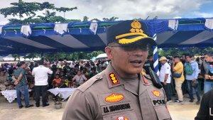 Rivadin-Benny-Simangunsong-saat-memberi-keterangan-kepada-sejumlah-media.jpg