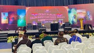 Suasana-di-GOR-Kaimana-yang-menjadi-lokasi-debat-publik-pilkada-Kaimana.jpg