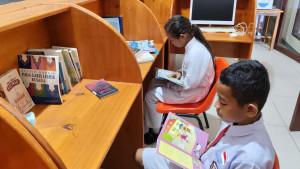 baca-di-perpus-ff.jpg