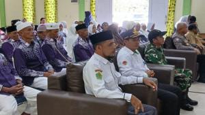 kepulangan-40-haji-di-Aula-Persatuan-Kantor-Kemenag-Teluk-Bintuni.jpg