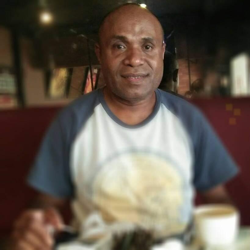 Profil Emanuel Komber, Putra Kampung Pasir Putih yang Siap Maju Pilbup Fakfak 2024