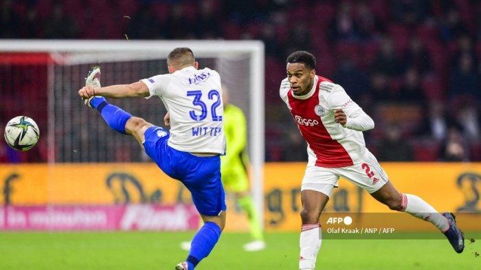 Alasan Arsenal Tertarik Datangkan Jurrien Timber dari Ajax