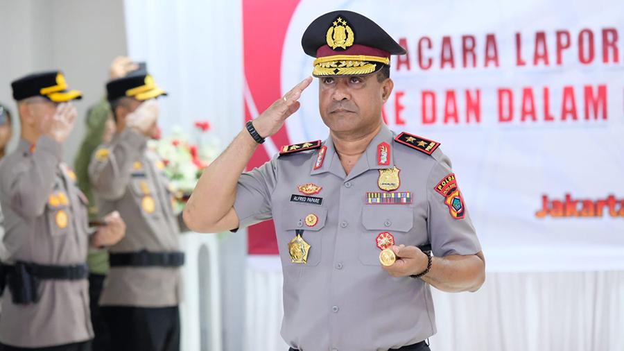 Alfred Papare Resmi Sandang Bintang Dua, Kapolda Papua Barat