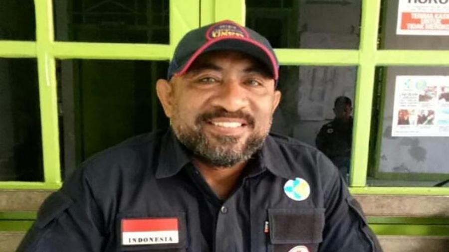 Kepala-Badan-Penanggulangan-Bencana-Daerah-BPBD-Kaimana-Hans-Janes-M-Litaay.jpg