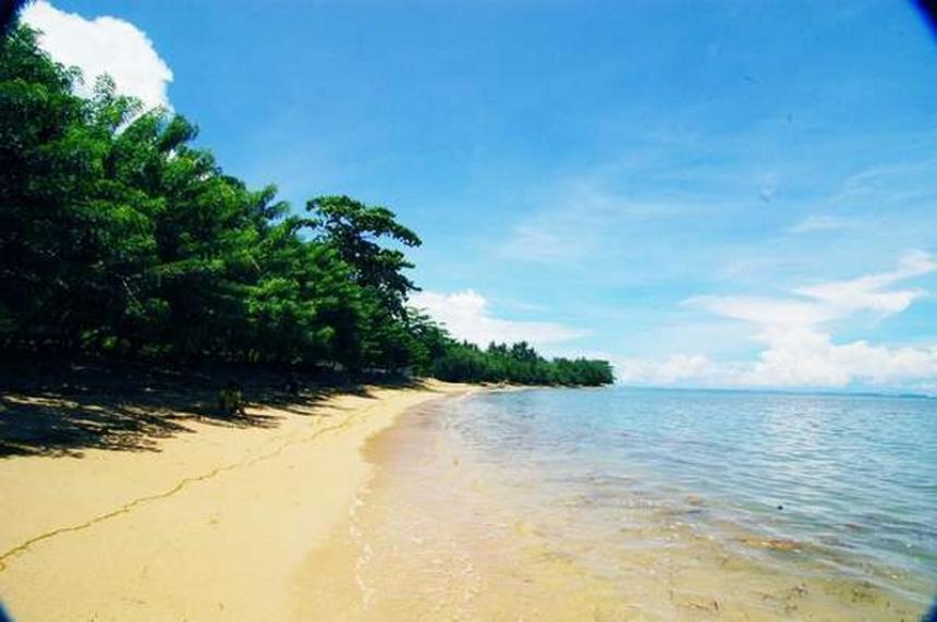 Pantai-Tanjung-Kasuari.jpg
