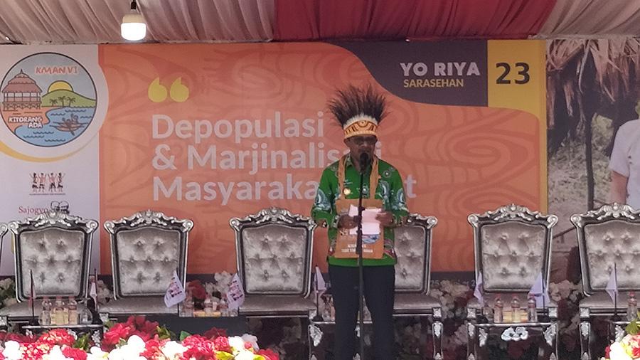 Penjabat-Pj-Walikota-Jayapura-Frans-Pekey-mempromosikan-potensi-wisata.jpg