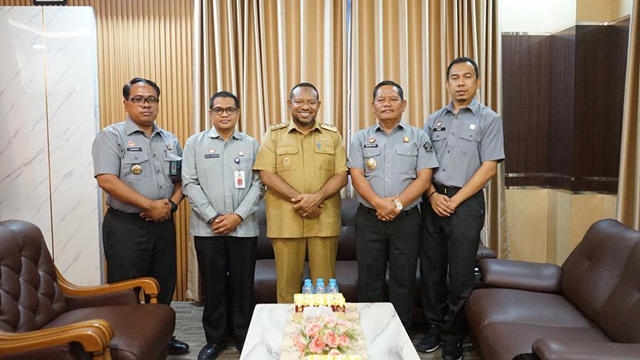 Silaturahmi-dengan-Wakil-Gubernur-Papua-Barat-Daya-Ahmad-Nausrau-Selasa-24022026.jpg