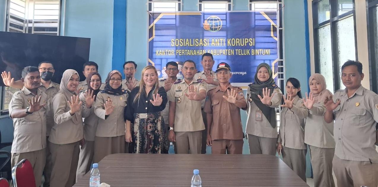 Sosialisasi-Antikorupsi-Teluk-Bintuni.jpg