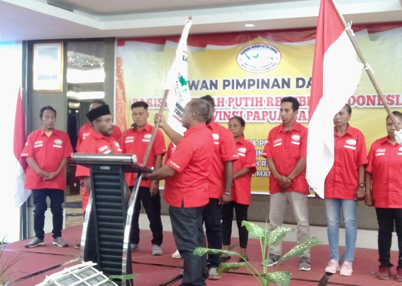 Adrianus Mansim Resmi Jabat Ketua DPC Barisan Merah Putih Manokwari Periode 2025-2029