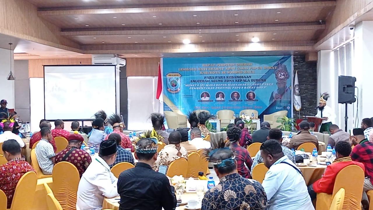 papuabarat/parapara-kebangsaan.jpg