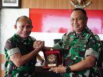 Gabriel-Lema-bersama-Ketua-Tim-Puldata-Laksda-TNI-Budi-Sulistyo.jpg