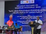 Luksen-Jems-Mayor-menjadi-pemateri-dalam-seminar-nasional.jpg