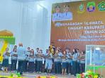 Paduan-Suara-Gerejawi-tampil-saat-pembukaan-MTQ-IV-Kaimana.jpg