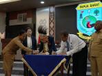Tanda-tangan-MoU-antara-Delegasi-Tiongkok-dan-Universitas-Papua.jpg