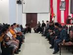 pedagang-oap-pasar-thhumb-98.jpg
