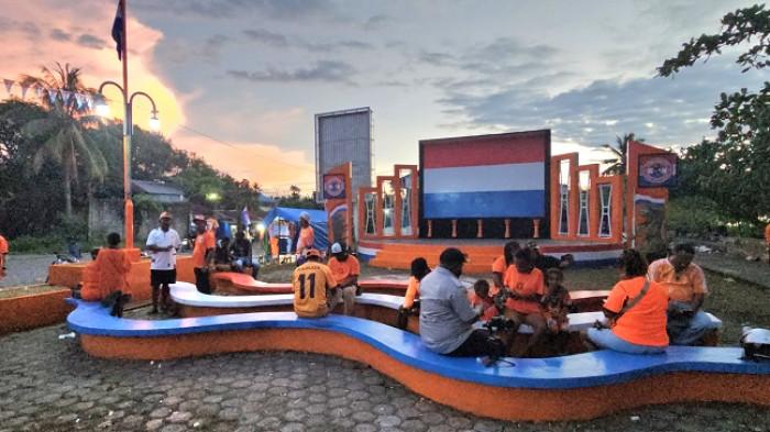 Demam Piala Dunia 2026: Fans Sulap Pantai Nabire Jadi Kampung Oranye Belanda