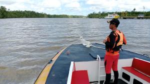 sar-timika-evakuasi-perahu.jpg