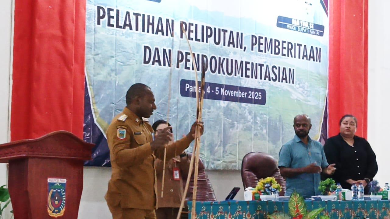 pelatihan-humas-paniai.jpg