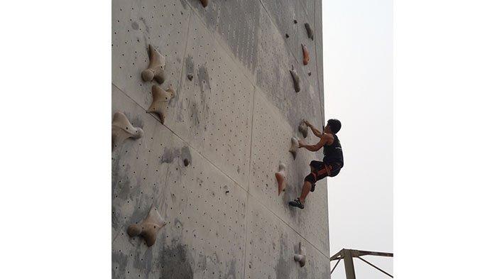 Atlet_panjat_tebing_Riau_latihan.jpg