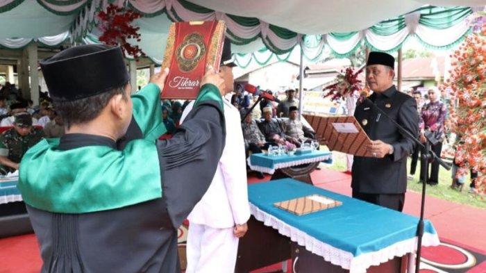 Sempat Ricuh dan Ditolak Warga, Pemilihan PAW Kades Sekara Inhil Akhirnya Tetapkan Herwinsyah