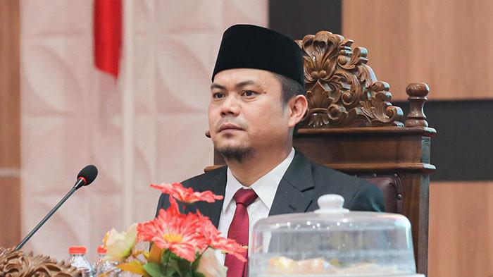 Bupati Kolaka Timur Abdul Azis ditangkap KPK