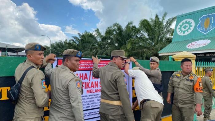 Bupati Suhardiman Pimpin Langsung Penutupan Pabrik Cemari Sungai di Kuansing