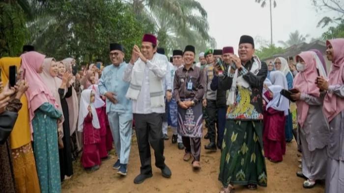 Gubernur, Kapolda Riau dan Pangdam Hadir di Kuansing untuk Perayaan Hari Santri Nasional