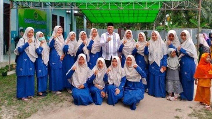 Respons Afni Soal Alfedri-Husni Kompak Tarawih di Lokasi PSU Pilkada Siak: Rapatkan Barisan