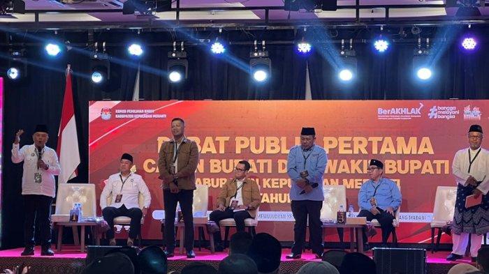 Begini Tanggapan 4 Paslon Debat Pilkada Kepulauan Meranti 2024 Terkait Minimnya Lapangan Kerja