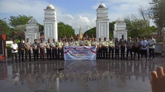 Satpam dan Polres Bengkalis Gelar Tabur Bunga dan Bhakti Sosial