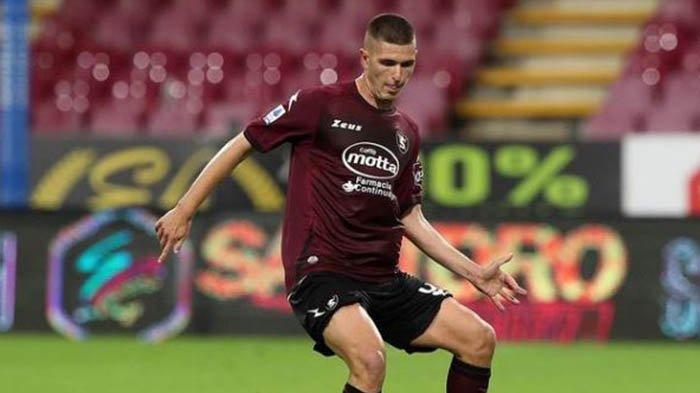 SOSOK Lorenzo Pirola , Diabaikan Inter Milan , Kini jadi Bek Tangguh di Italia