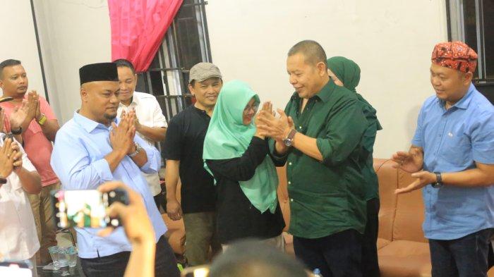 Usai Deklarasi Damai PSU, Irving dan Afni Nikmati Bakwan Sumatera