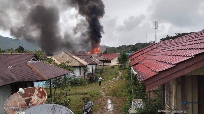 KKB Bakar Sekolah dan Tembaki Pesawat Kargo di Oksibil Pegunungan Bintang Papua
