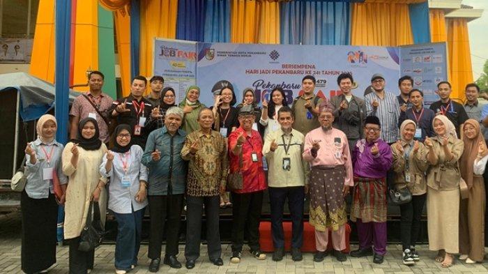 Hampir Empat Ribu Pencaker Padati Pekanbaru Job Fair 2025 Selama Tiga Hari