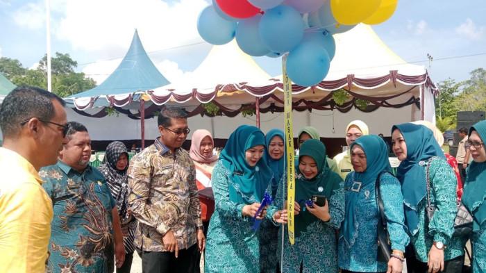 Lomba Masak Serba Ikan, Wabup Jhony Charles Berharap Rohil Sampai ke Tingkat Nasional