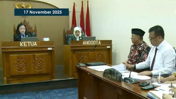 Polemik Ijazah Jokowi: KPU Solo Beralasan Masih Dicari, Soal Pemusnahan Disindir Roy Suryo