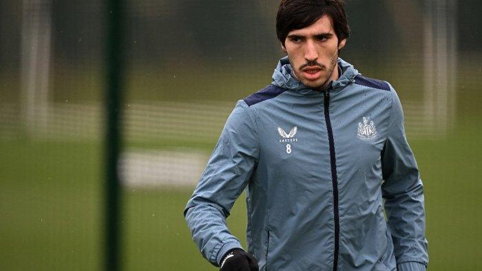 Newcastle United Ancam AC Milan Atas Keterlibatan Sandro Tonali di Skandal Judi Liga Italia