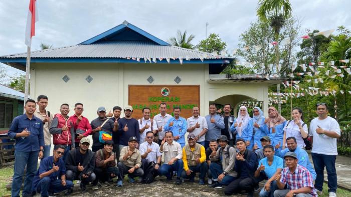 Perjuangan dari Desa yang Tak Kenal Menyerah, Telaga Air Merah hingga Mangrove Sungai Bersejarah